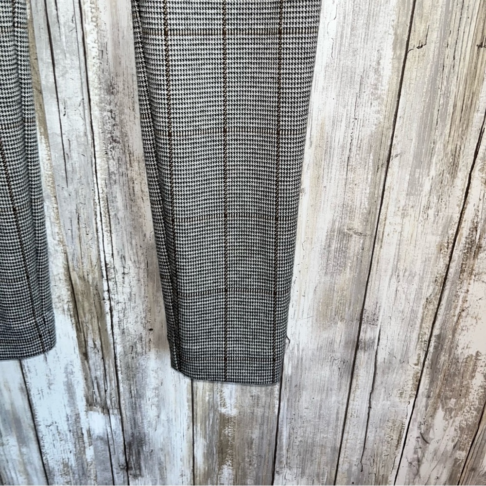 Loft Grey Plaid Pull On Leggings - Picture 3 of 5
